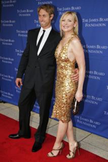 Kim Cattrall feet photo 3