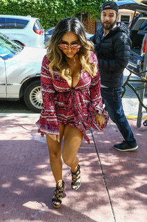 Nicole Polizzi feet photo thumbnail