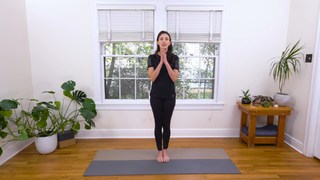 Adriene Mishler feet photo thumbnail