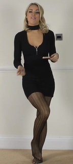 Gabrielle Taylor feet photo thumbnail