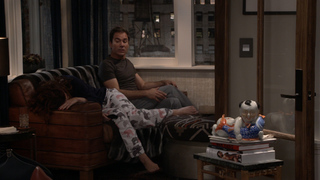 Debra Messing feet photo thumbnail