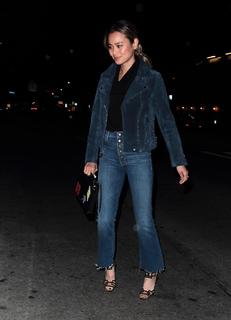 Jamie Chung feet photo thumbnail