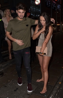 Charlotte Crosby feet photo thumbnail