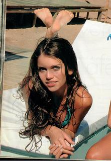 Zaira Nara feet photo thumbnail