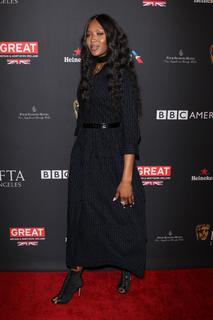 Naomi Campbell feet photo thumbnail