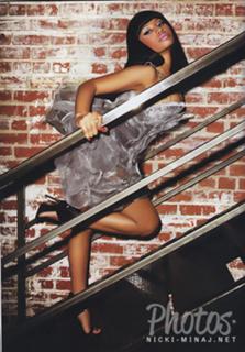 Nicki Minaj feet photo thumbnail
