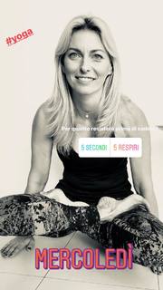 Federica Fontana feet photo thumbnail