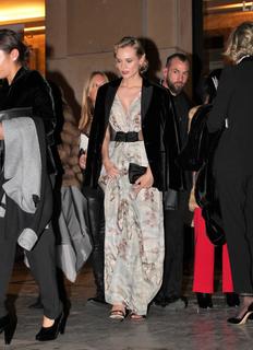 Diane Kruger feet photo thumbnail