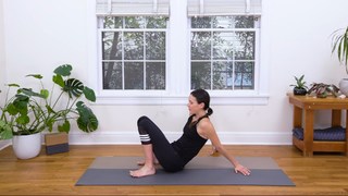 Adriene Mishler feet photo thumbnail