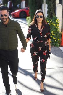 Eva Longoria feet photo thumbnail