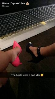 Miesha Tate feet photo thumbnail