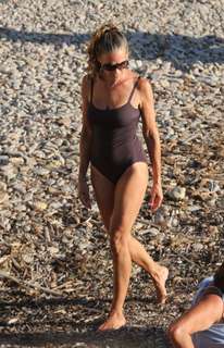 Sarah Jessica Parker feet photo thumbnail