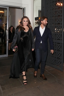 Tamara Ecclestone feet photo thumbnail