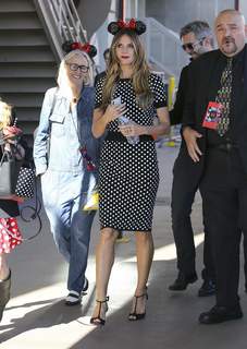 Heidi Klum feet photo thumbnail