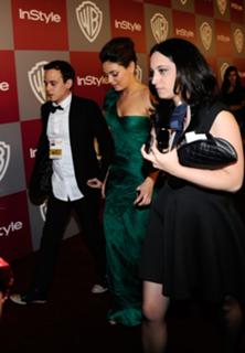 Mila Kunis feet photo thumbnail