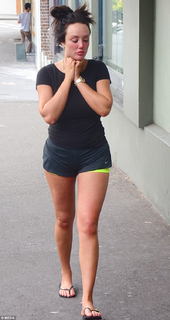 Charlotte Crosby feet photo thumbnail
