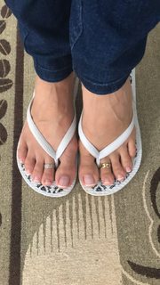 Alaine Crissiê feet photo thumbnail