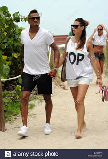 Melissa Satta feet photo thumbnail