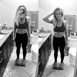 Paige VanZant feet photo thumbnail