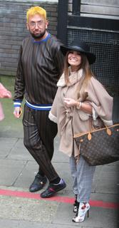 Kerry Katona feet photo thumbnail