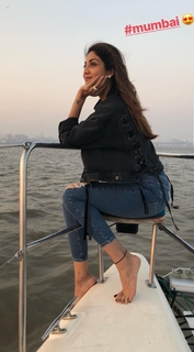 Shilpa Shetty Kundra feet photo thumbnail