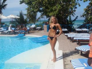 Dorota Rabczewska feet photo thumbnail