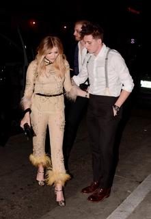 Chloë Grace Moretz feet photo thumbnail