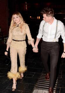 Chloë Grace Moretz feet photo thumbnail