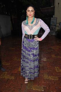 Kareena Kapoor feet photo thumbnail
