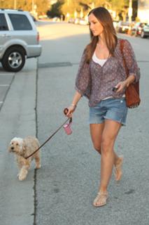 Minka Kelly feet photo thumbnail