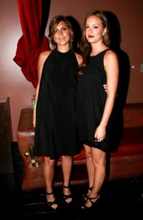 Jamie-Lynn Sigler feet photo thumbnail