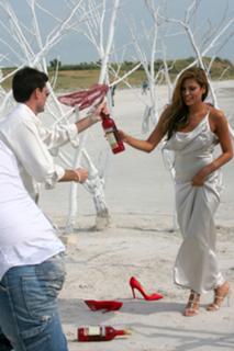 Eva Mendes feet photo thumbnail