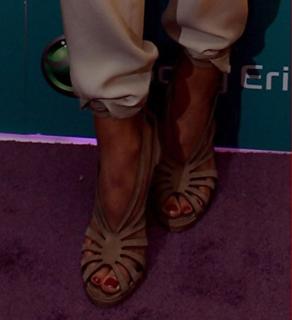 Maria Sharapova feet photo thumbnail