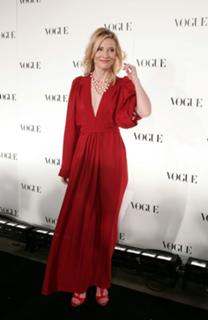 Cate Blanchett feet photo thumbnail