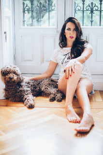 Irene Junquera feet photo thumbnail