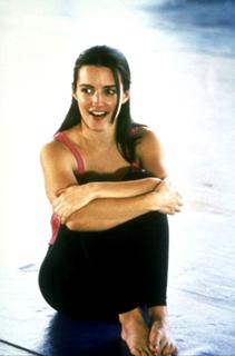 Kristin Davis feet photo thumbnail