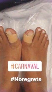 Lais Ribeiro feet photo thumbnail