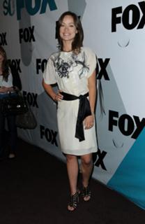 Olivia Wilde feet photo thumbnail