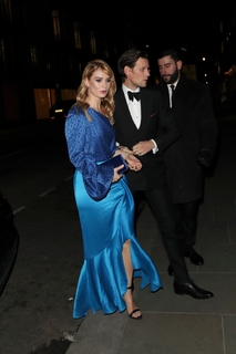 Lily James feet photo thumbnail