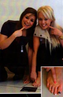Jorgie Porter feet photo thumbnail