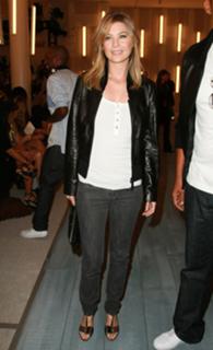 Ellen Pompeo feet photo 5