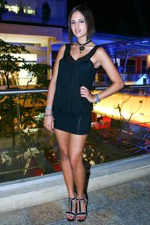 Eiza González feet photo 3