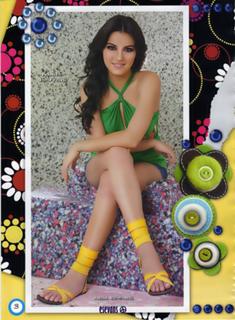 Maite Perroni feet photo thumbnail