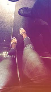 Alaine Crissiê feet photo thumbnail