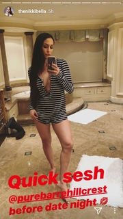 Nikki Garcia feet photo thumbnail