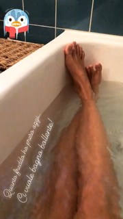 Federica Fontana feet photo thumbnail