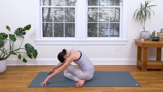Adriene Mishler feet photo thumbnail