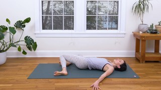 Adriene Mishler feet photo thumbnail