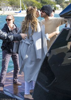 Delta Goodrem feet photo thumbnail