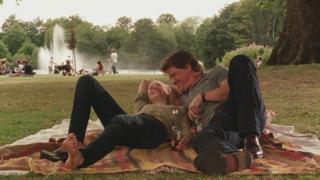 Naomi Watts feet photo thumbnail